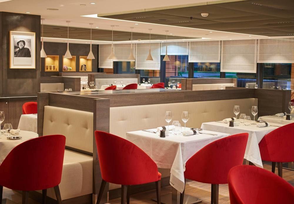 Marriott Cite Internationale Hotel 4*