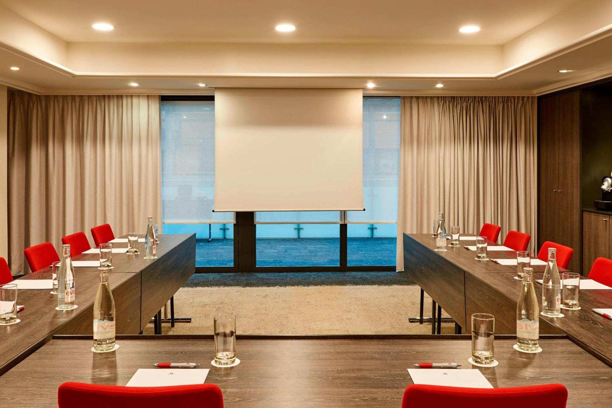 Marriott Cite Internationale 4*