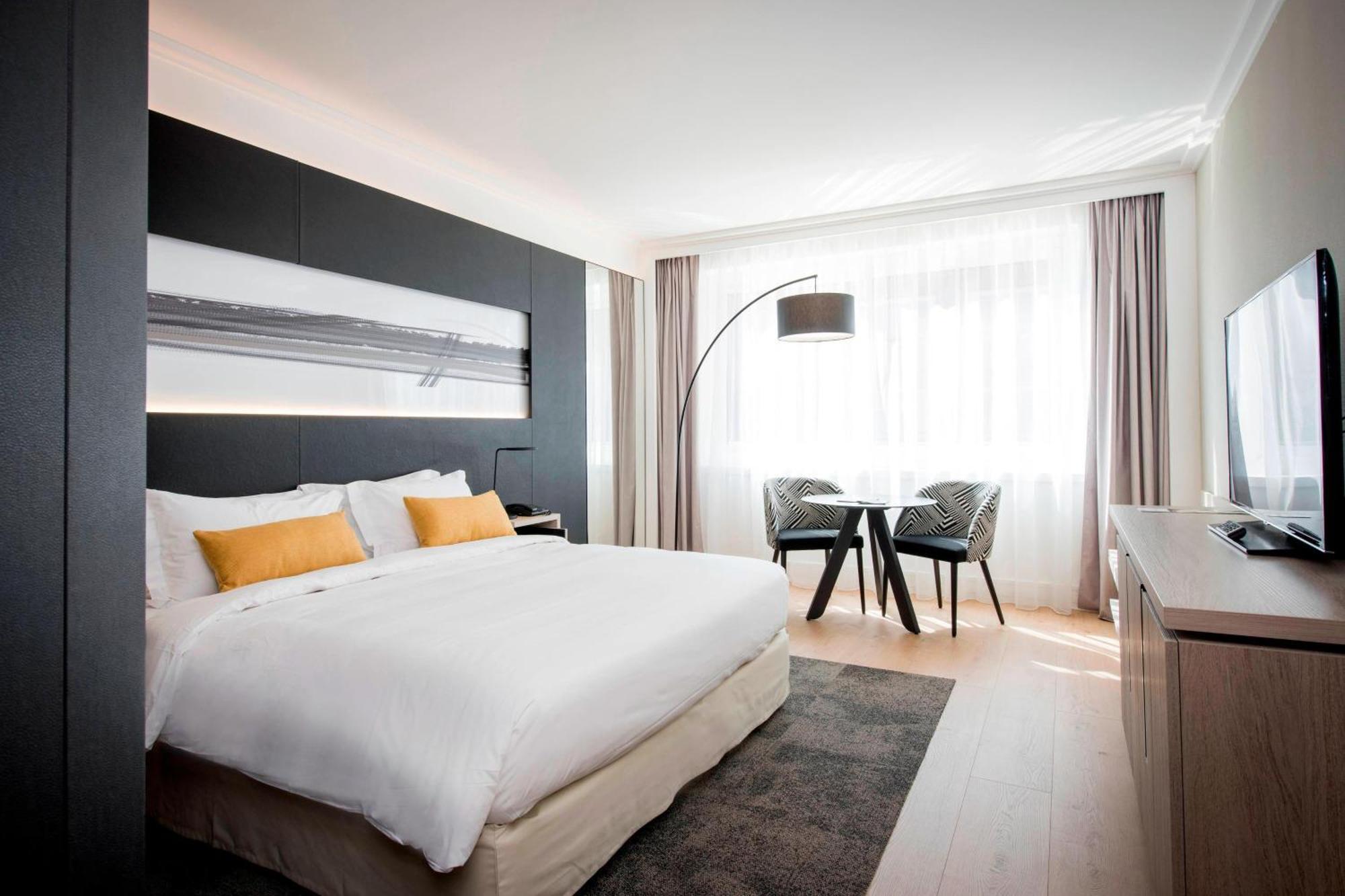 Marriott Cite Internationale Hotel